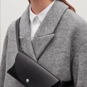 Woman’s leather belt bag